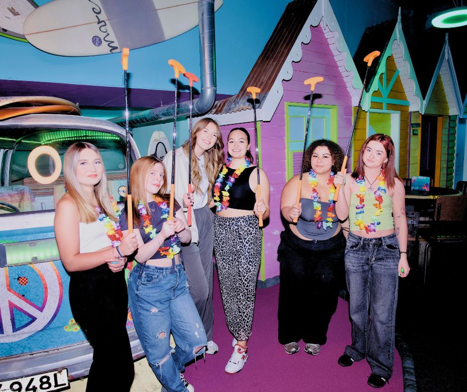 jungle rumble golf players